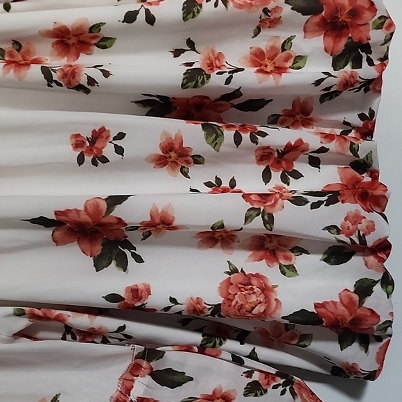 Floral Women's Shirt size Large - Picture 3 of 12